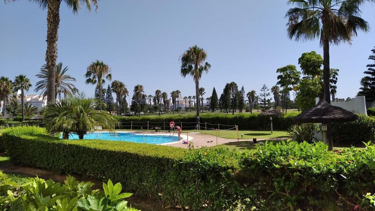 Apartamento En Playa Del Infante Rota Exterior foto